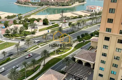 Apartment - 2 Bedrooms - 2 Bathrooms for rent in East Porto Drive - Porto Arabia - The Pearl Island - Doha
