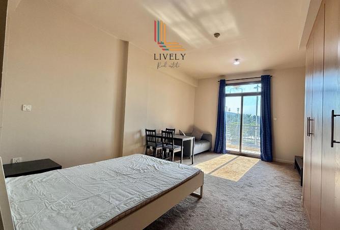 942933 - Property Image 2