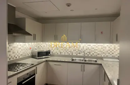 شقة - غرفة نوم - 2 حمامات للايجار في فيفا غرب - فيفا بحرية - جزيرة اللؤلؤة - الدوحة