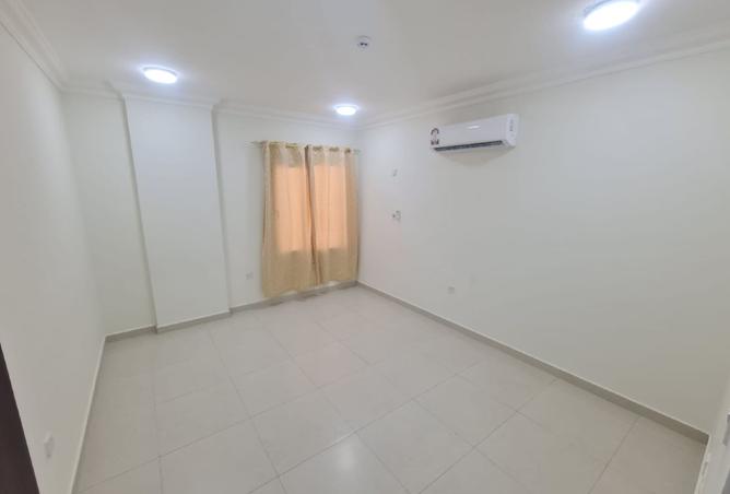 954575 - Property Image 3