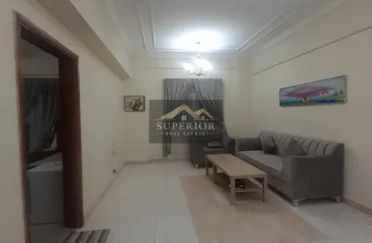 Apartment - 1 Bedroom - 1 Bathroom for rent in Umm Ghuwalina - Umm Ghuwailina - Doha