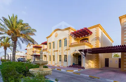 Villa - 4 Bedrooms - 5 Bathrooms for rent in Al Nuaija Street - Al Nuaija - Doha