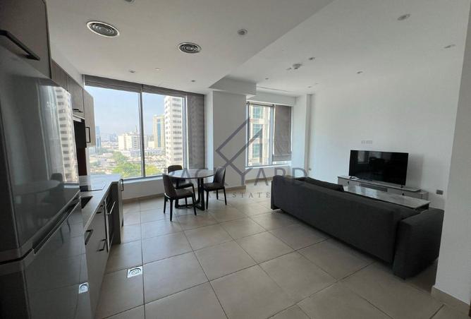 963809 - Property Image 2