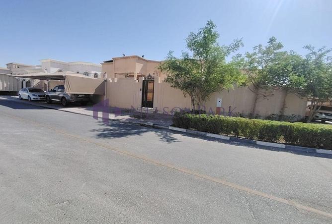 978735 - Property Main Image