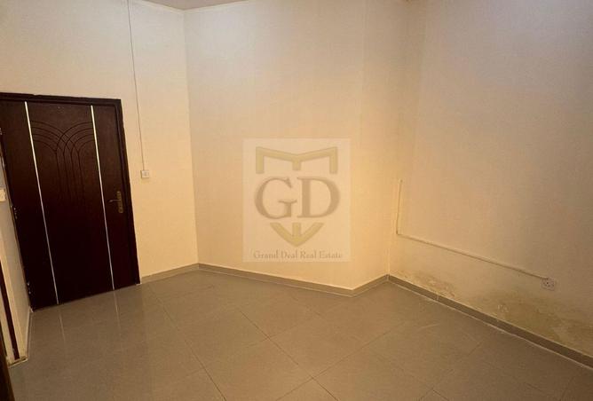 991262 - Property Image 3