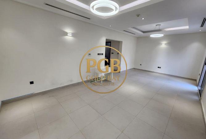 949585 - Property Image 3