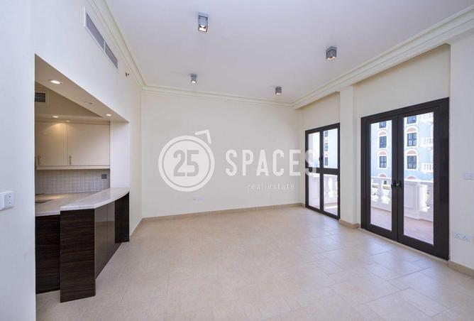 966394 - Property Image 2