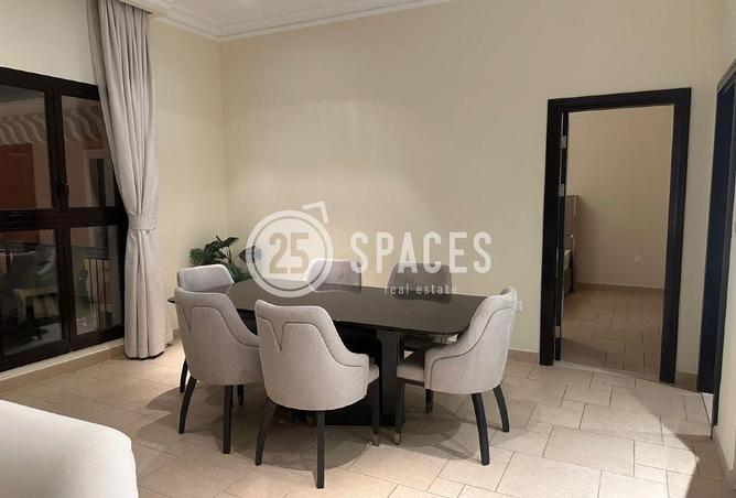 954047 - Property Image 3