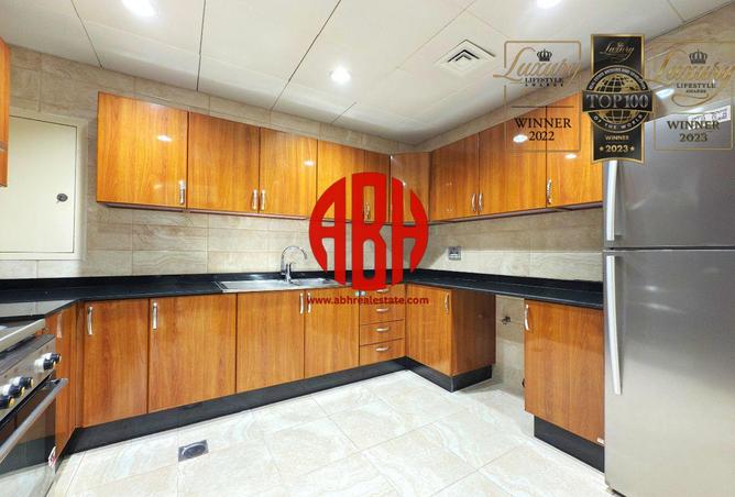 968984 - Property Image 3