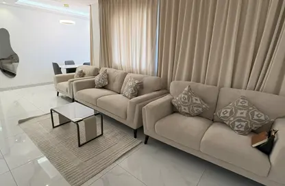 Apartment - 1 Bedroom - 1 Bathroom for rent in Umm Ghuwalina - Umm Ghuwailina - Doha