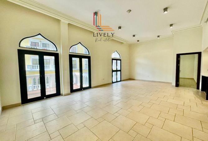 928746 - Property Image 2