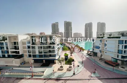 Apartment - 3 Bedrooms - 5 Bathrooms for sale in Gewan Island - The Pearl Island - Doha