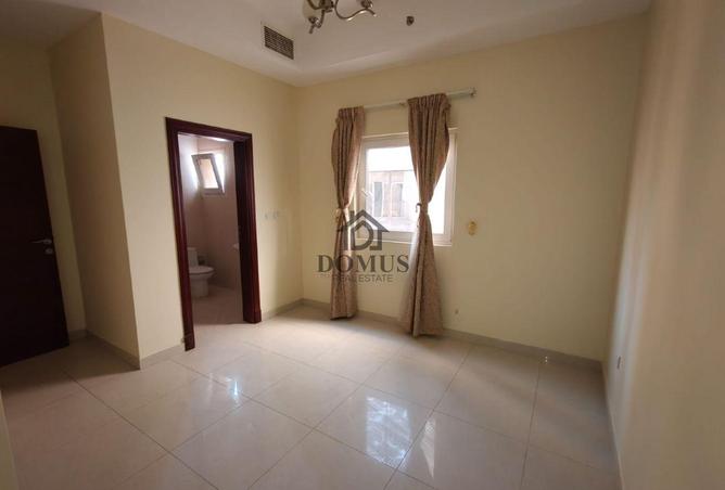 939308 - Property Image 2