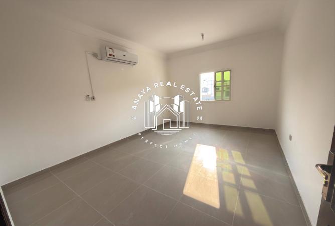 958917 - Property Image 3