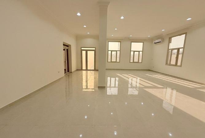 1002344 - Property Image 3