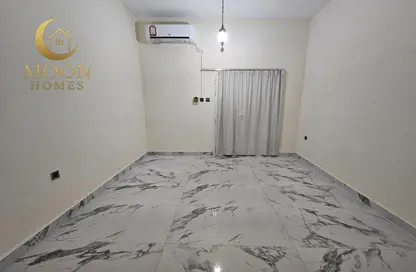 Apartment - 4 Bedrooms - 2 Bathrooms for rent in Old Airport Road - Old Airport Road - Doha