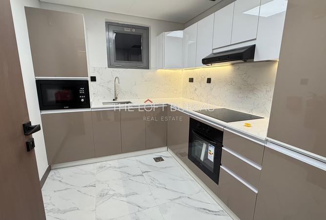 888016 - Property Image 2