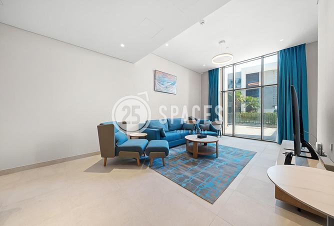 957488 - Property Image 2