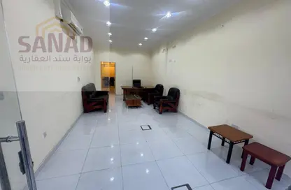 Shop - Studio - 1 Bathroom for rent in Bin Omran - Fereej Bin Omran - Doha