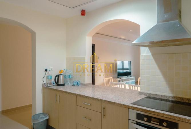 979489 - Property Image 3