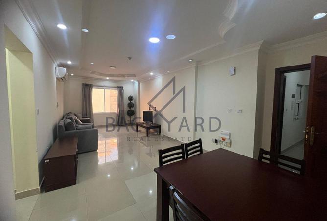 983870 - Property Image 2