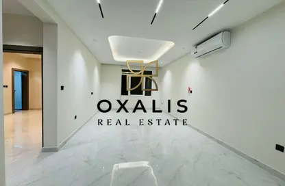 Apartment - 1 Bedroom - 2 Bathrooms for rent in Al Messila - Al Messila - Doha