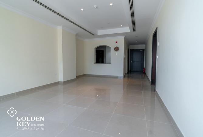 982611 - Property Image 2