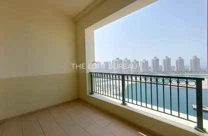 Apartment - 3 Bedrooms - 3 Bathrooms for rent in Viva West - Viva Bahriyah - The Pearl Island - Doha