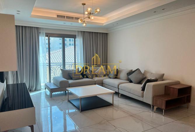 812782 - Property Image 3