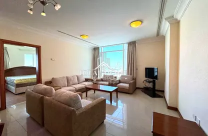 Apartment - 2 Bedrooms - 3 Bathrooms for rent in West Bay Tower - West Bay - West Bay - Doha