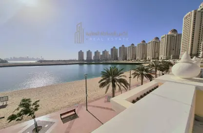 فيلا - 3 غرف نوم - 5 حمامات للايجار في فيفا سنترال - فيفا بحرية - جزيرة اللؤلؤة - الدوحة