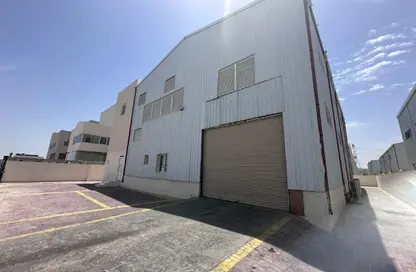 Warehouse - Studio - 7+ Bathrooms for sale in East Industrial Street - Birkat Al Awamer - Al Wakra