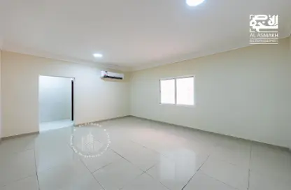 Staff Accommodation - Studio - 1 Bathroom for rent in Industrial Area 2 - Industrial Area - Industrial Area - Doha
