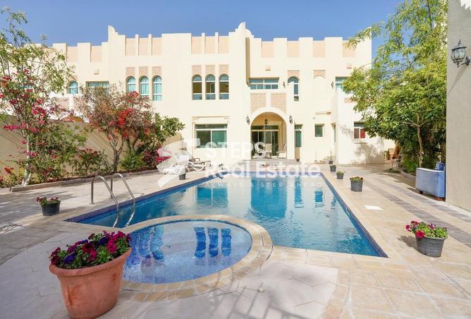 Compound - 5 Bedrooms for sale in West Bay Lagoon Street - West Bay Lagoon - Doha