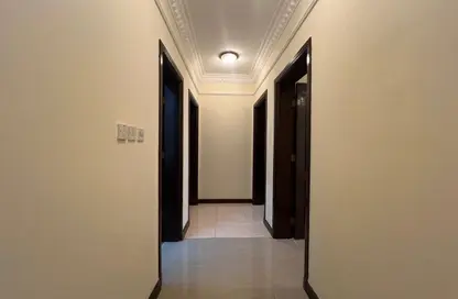 Apartment - 3 Bedrooms - 3 Bathrooms for rent in Fereej Bin Mahmoud South - Fereej Bin Mahmoud - Doha