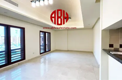 Empty Room image for: Apartment - 1 Bedroom - 2 Bathrooms for rent in Residential D5 - Fox Hills South - Fox Hills - Lusail, Image 1
