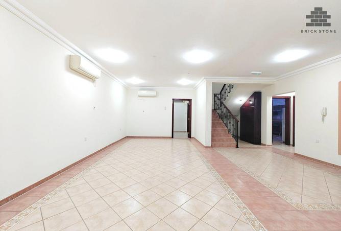 969100 - Property Image 2