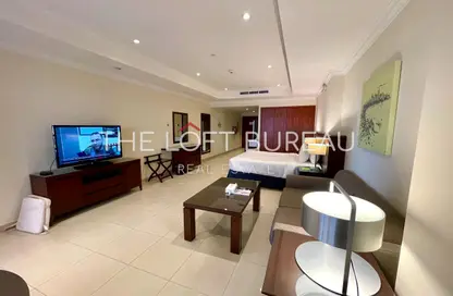 Apartment - Studio - 1 Bathroom for rent in West Porto Drive - Porto Arabia - The Pearl Island - Doha