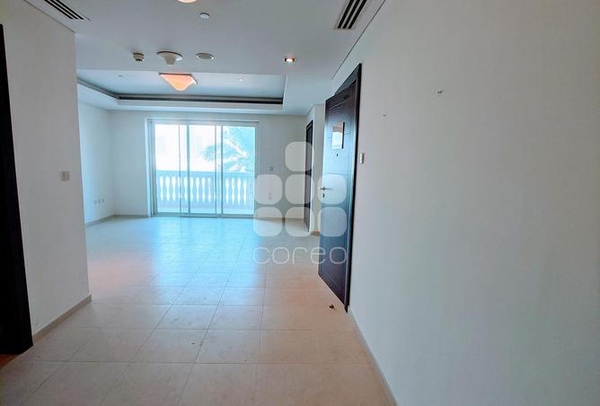 925721 - Property Image 3
