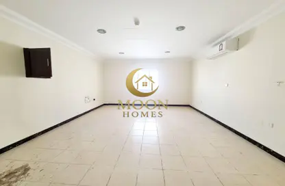 Apartment - 3 Bedrooms - 3 Bathrooms for rent in Muntazah 7 - Al Muntazah - Doha