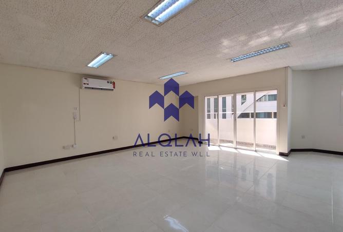 956201 - Property Image 2