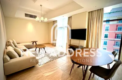 Apartment - 2 Bedrooms - 3 Bathrooms for rent in Giardino Village - The Pearl Island - Doha