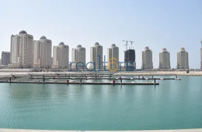 Apartment - 2 Bedrooms - 3 Bathrooms for rent in Tower 29 - Viva Bahriyah - The Pearl Island - Doha
