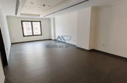 Apartment - 1 Bedroom - 2 Bathrooms for rent in Porto Arabia - The Pearl Island - Doha