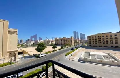 Apartment - 2 Bedrooms - 3 Bathrooms for sale in Lusail City - Lusail
