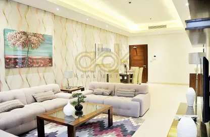 Apartment - 2 Bedrooms - 3 Bathrooms for rent in Al Sadd Road - Al Sadd - Doha
