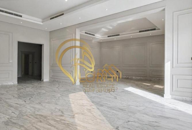 996723 - Property Image 2