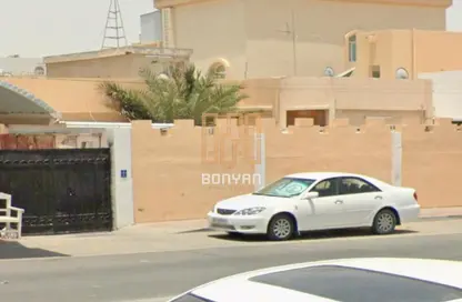 Whole Building - 5 Bedrooms - 6 Bathrooms for sale in Al Rayyan - Al Rayyan - Doha