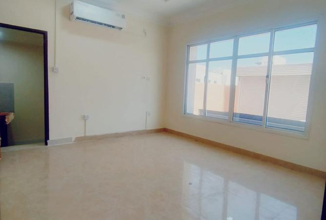 1005472 - Property Image 2