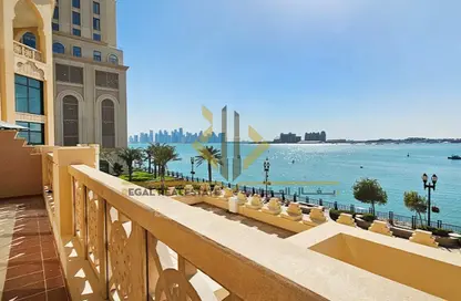 Apartment - 2 Bedrooms - 3 Bathrooms for rent in West Porto Drive - Porto Arabia - The Pearl Island - Doha